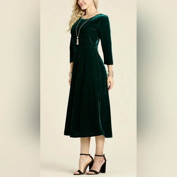 Burgundy Velvet dress by Suzanne Betro scoop back fit and flare XL - Picture 12 of 13